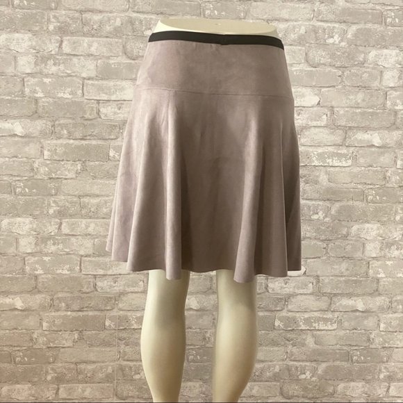 NWOT Suede Gray Circle Skater Skirt - Picture 4 of 6